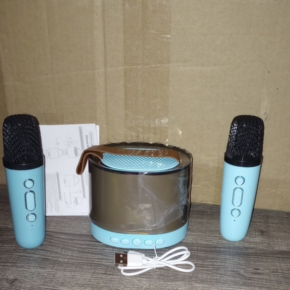 RGB Other - Blue and Black Portable Speaker Set with Cylindrical Design